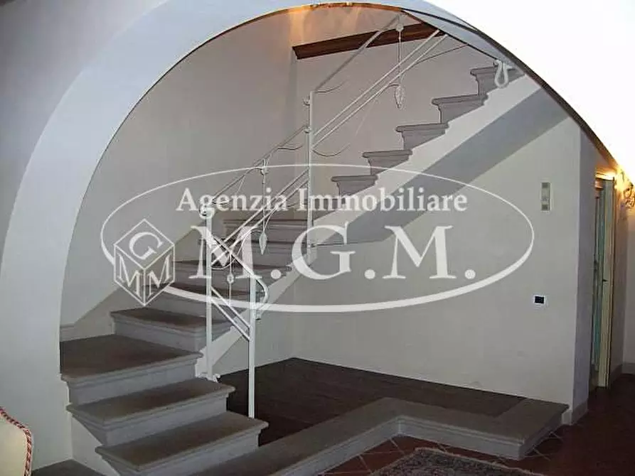 Immagine 6 di Casa colonica in vendita  a Vicopisano