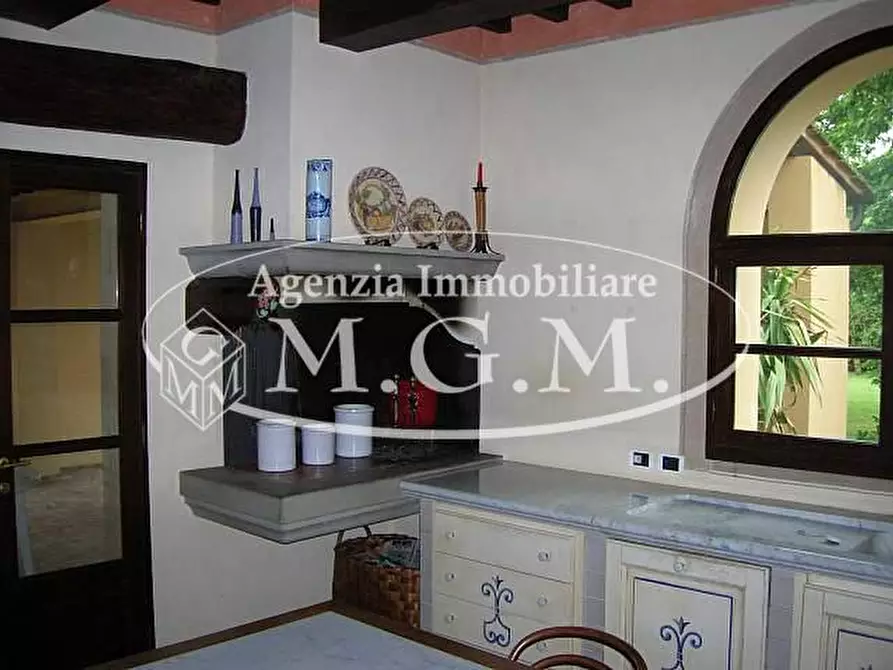 Immagine 5 di Casa colonica in vendita  a Vicopisano