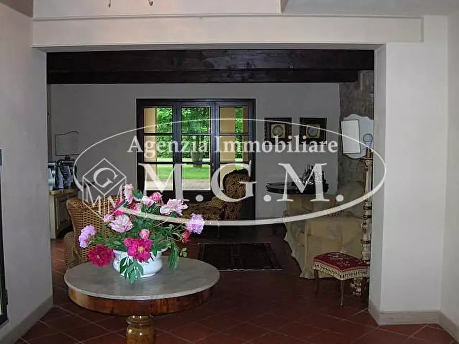 Immagine 11 di Casa colonica in vendita  a Vicopisano