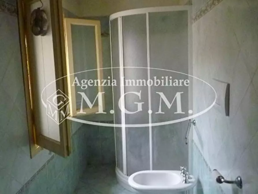 Immagine 13 di Palazzo in vendita  a Castelfranco Di Sotto