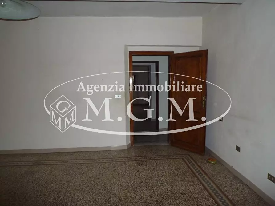 Immagine 9 di Palazzo in vendita  a Castelfranco Di Sotto