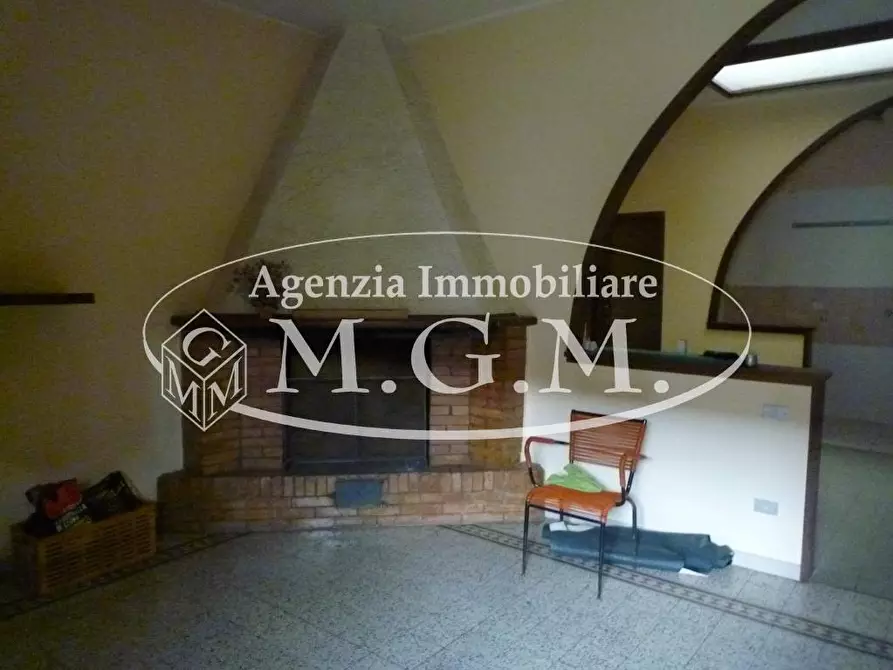 Immagine 5 di Palazzo in vendita  a Castelfranco Di Sotto