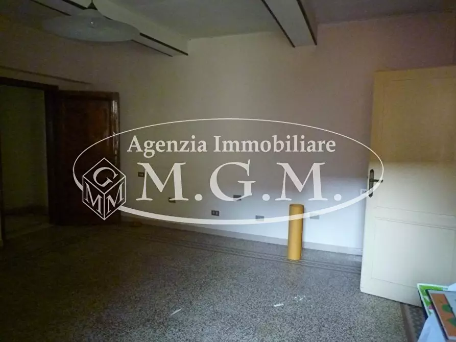 Immagine 11 di Palazzo in vendita  a Castelfranco Di Sotto