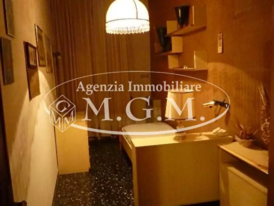 Immagine 12 di Palazzo in vendita  a Castelfranco Di Sotto