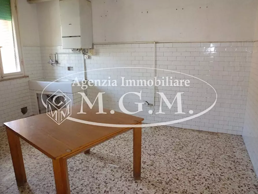 Immagine 2 di Appartamento in vendita  a Pontedera