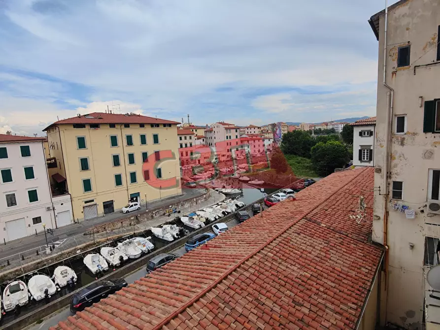 Immagine 3 di Appartamento in vendita  a Livorno