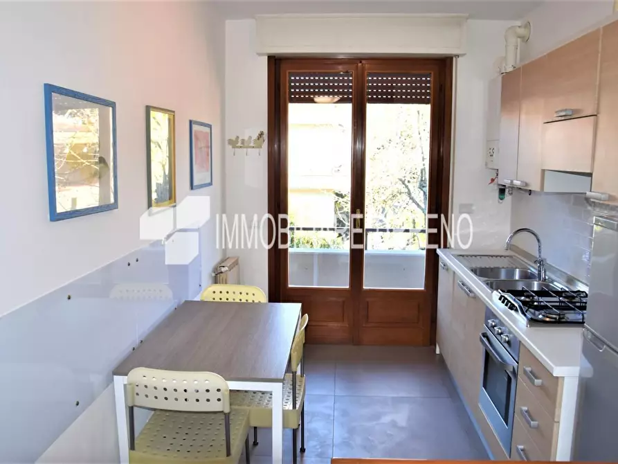 Immagine 6 di Appartamento in affitto  a Massa