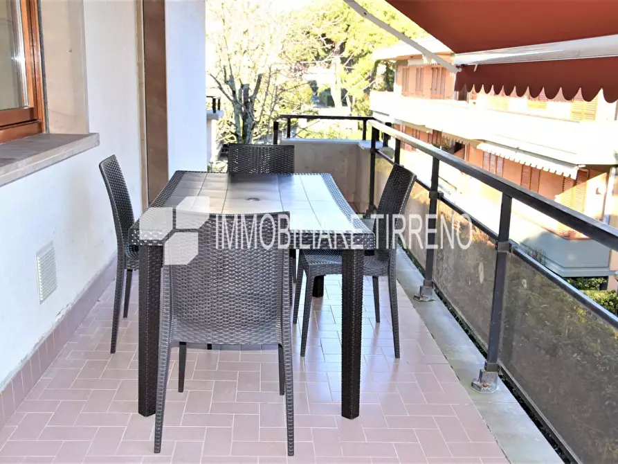 Immagine 4 di Appartamento in affitto  a Massa