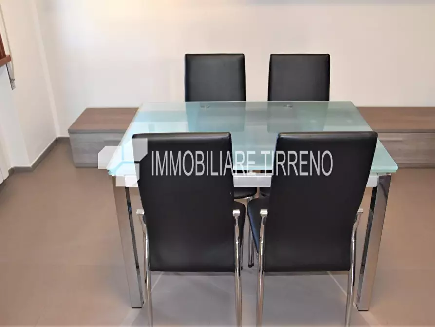 Immagine 11 di Appartamento in affitto  a Massa