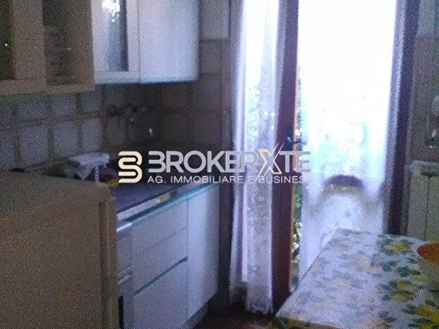 Immagine 4 di Casa bifamiliare in affitto  a Montignoso