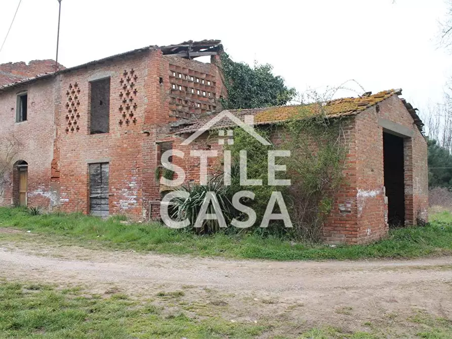 Immagine 3 di Casa colonica in vendita  a Castelfranco Di Sotto