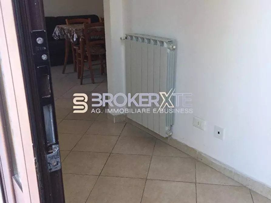 Immagine 4 di Casa indipendente in affitto  a Massa
