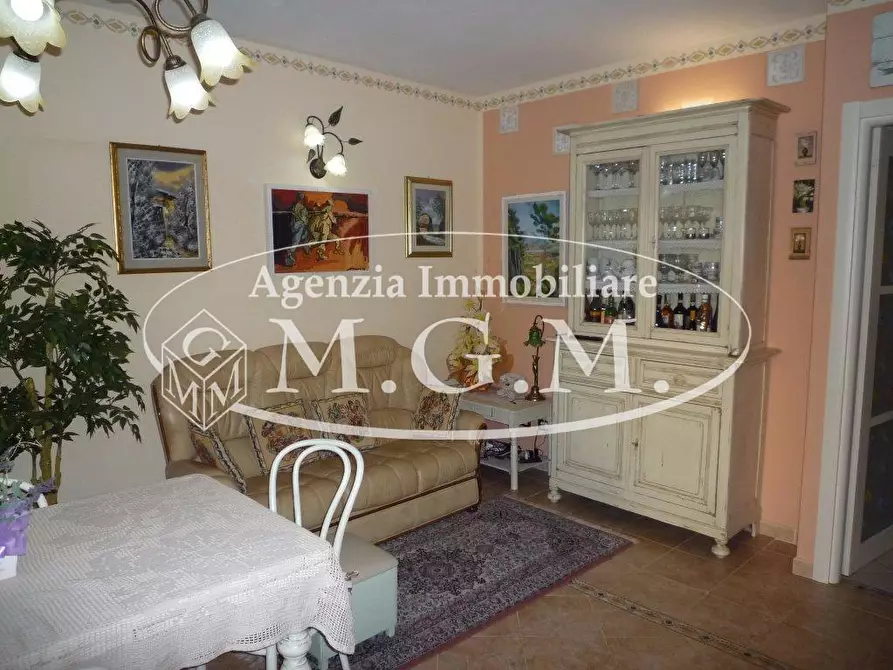 Immagine 4 di Appartamento in vendita  a Santa Maria A Monte