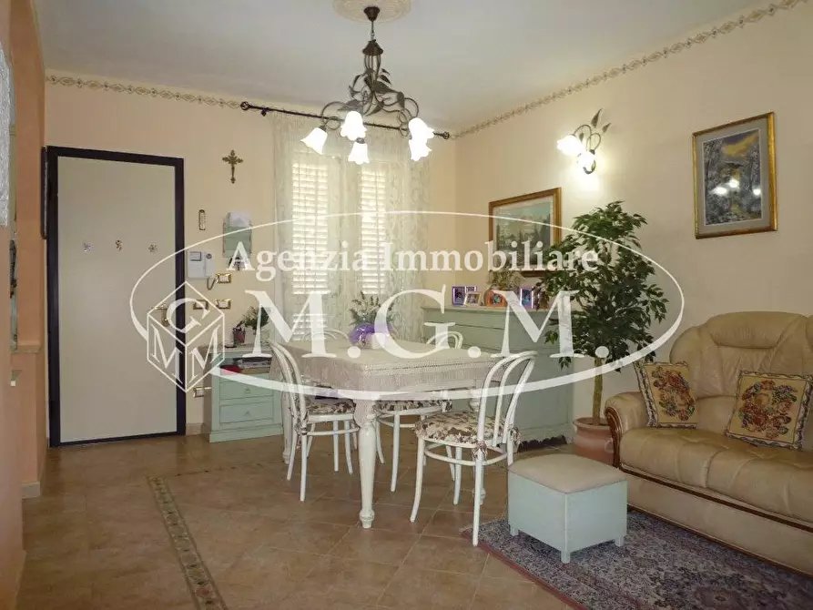 Immagine 6 di Appartamento in vendita  a Santa Maria A Monte