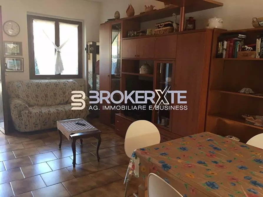 Immagine 3 di Casa indipendente in affitto  a Carrara