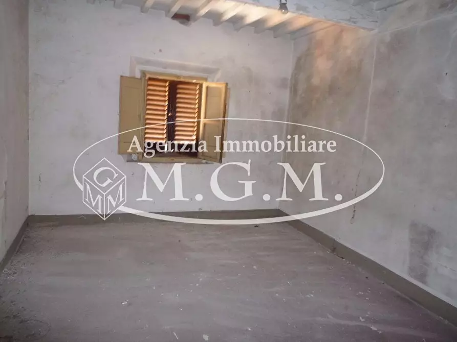 Immagine 12 di Palazzo in vendita  a Santa Croce Sull'arno