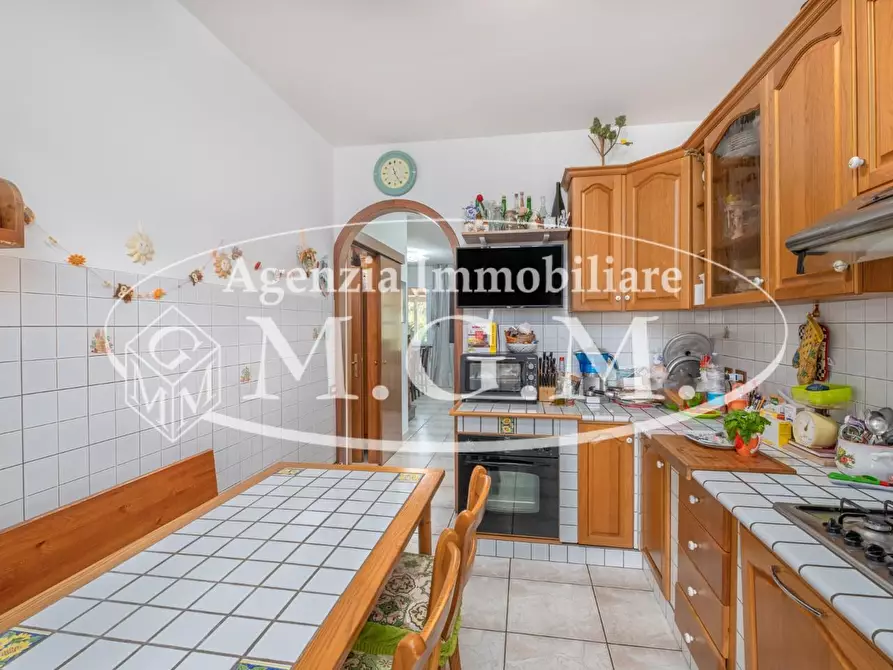 Immagine 21 di Villetta a schiera in vendita  a Buti