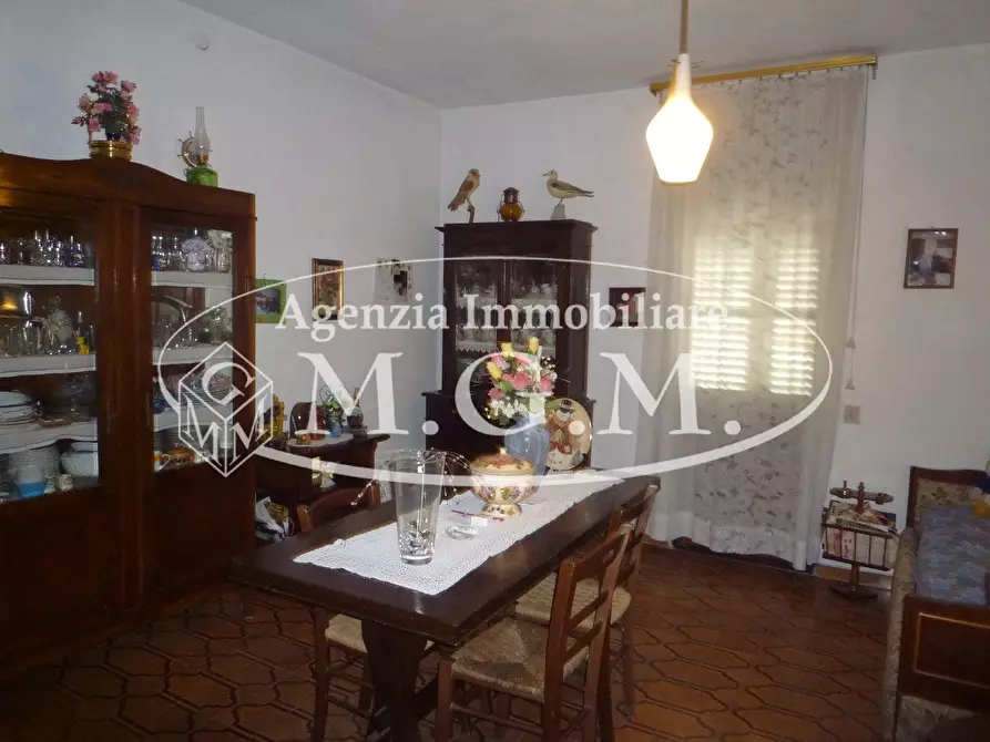 Immagine 16 di Casa indipendente in vendita  a Santa Maria A Monte