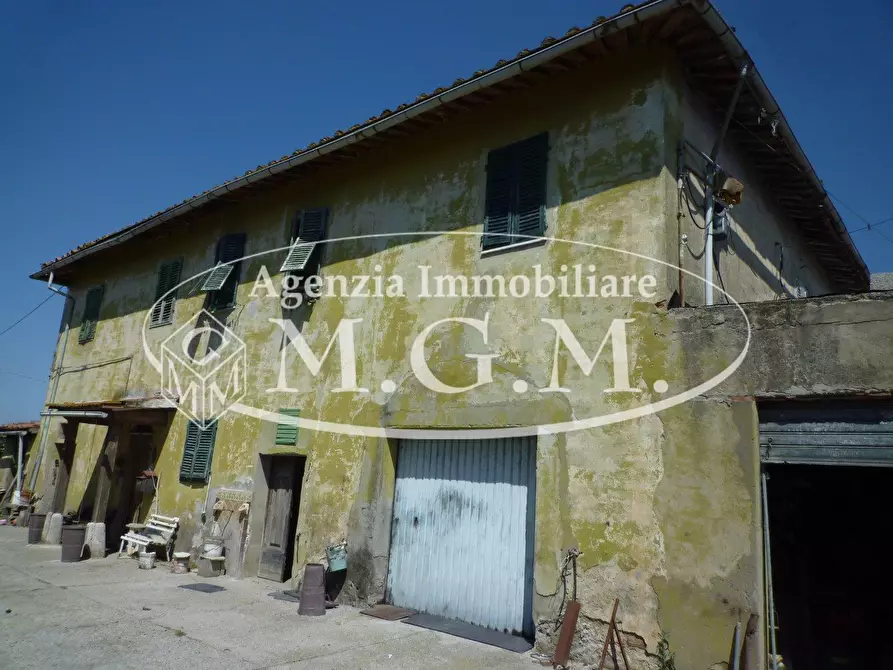 Immagine 22 di Casa indipendente in vendita  a Santa Maria A Monte