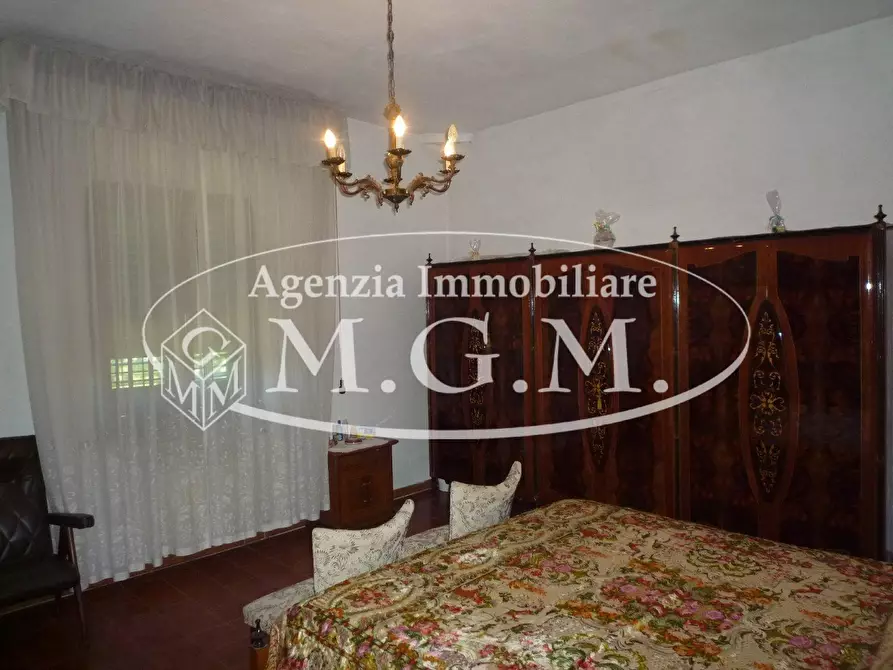 Immagine 17 di Casa indipendente in vendita  a Santa Maria A Monte