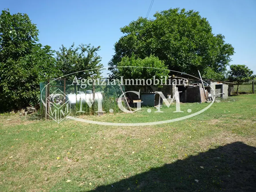 Immagine 28 di Casa indipendente in vendita  a Santa Maria A Monte