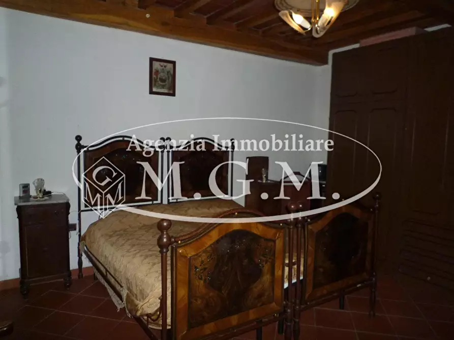 Immagine 14 di Casa indipendente in vendita  a Santa Maria A Monte