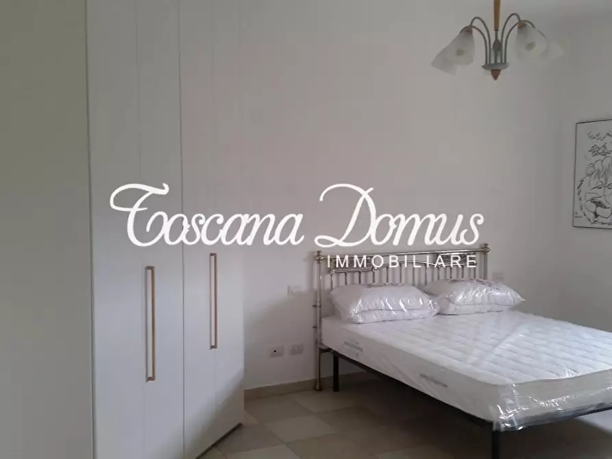 Immagine 4 di Appartamento in vendita  a Siena