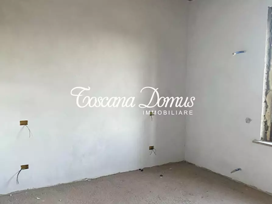 Immagine 5 di Appartamento in vendita  a Siena