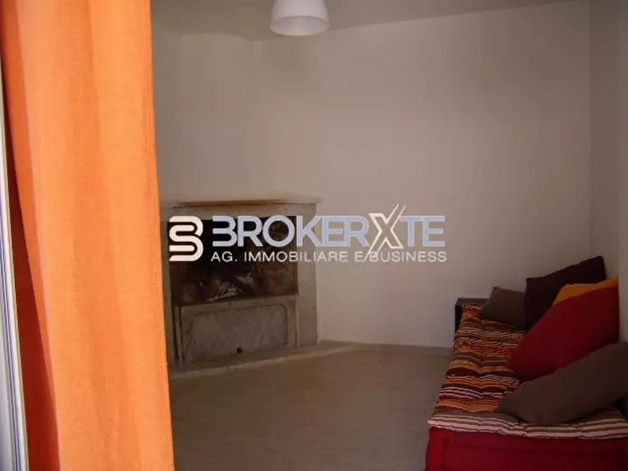 Immagine 21 di Casa semindipendente in vendita  a Carrara