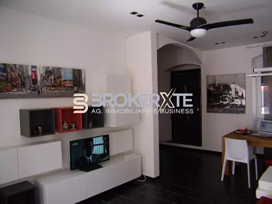 Immagine 31 di Casa semindipendente in vendita  a Carrara