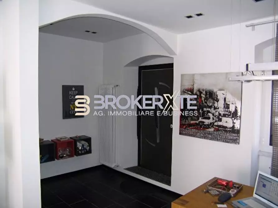 Immagine 32 di Casa semindipendente in vendita  a Carrara