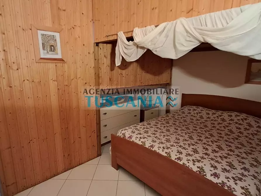 Immagine 19 di Appartamento in vendita  a Cecina