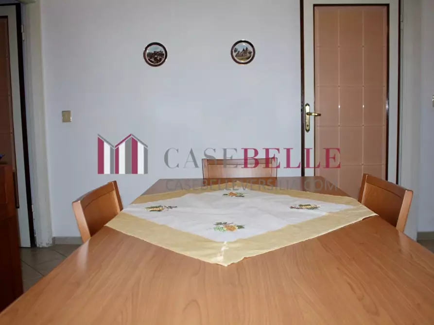 Immagine 6 di Casa bifamiliare in vendita  a Camaiore