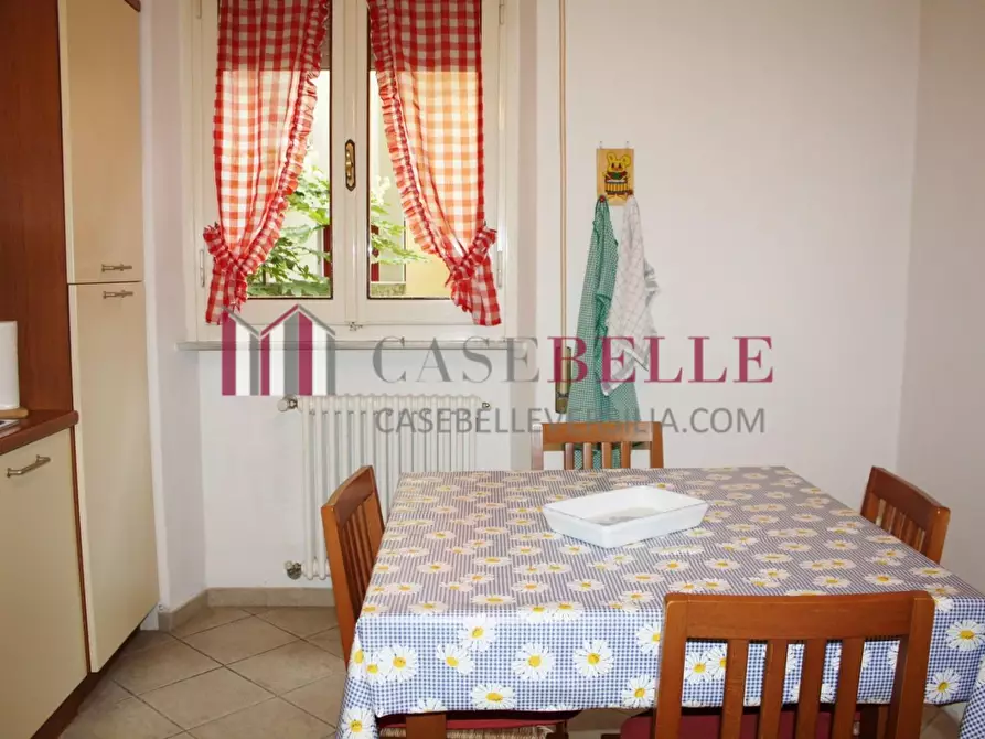 Immagine 11 di Casa bifamiliare in vendita  a Camaiore