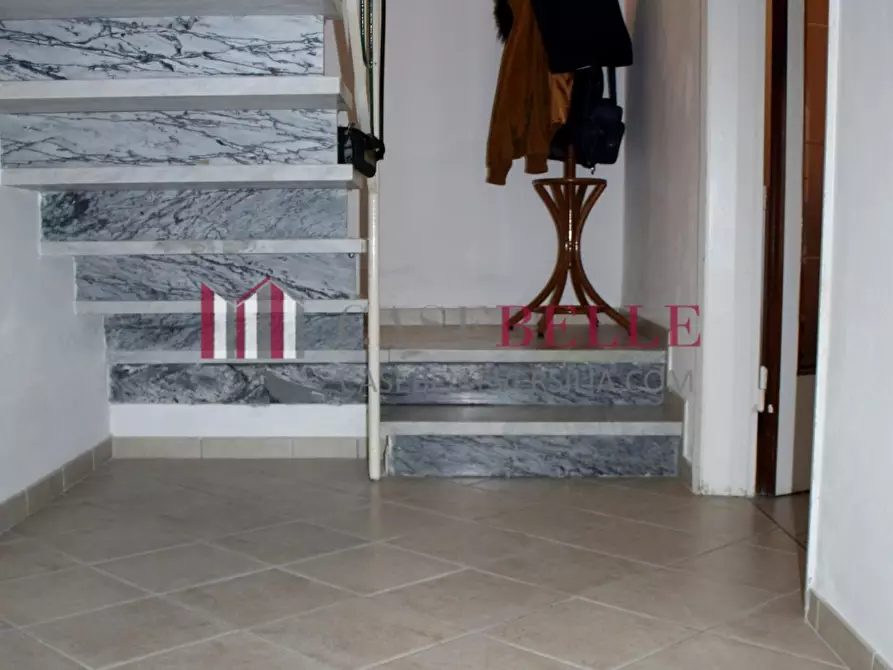 Immagine 3 di Casa bifamiliare in vendita  a Camaiore