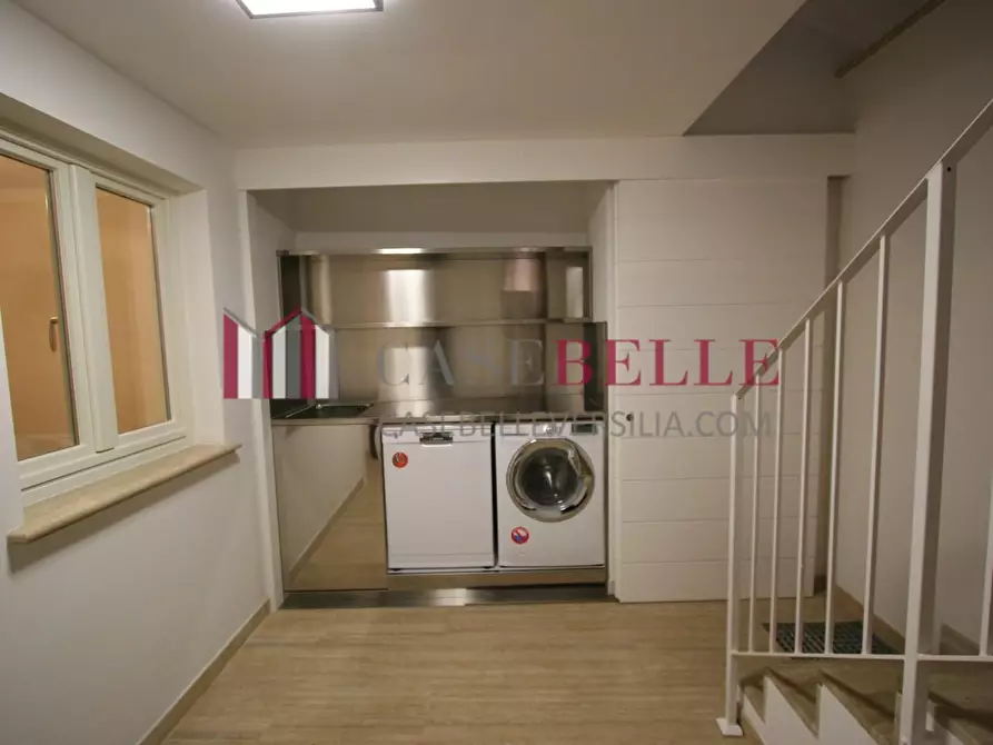 Immagine 21 di Villa in vendita  a Camaiore