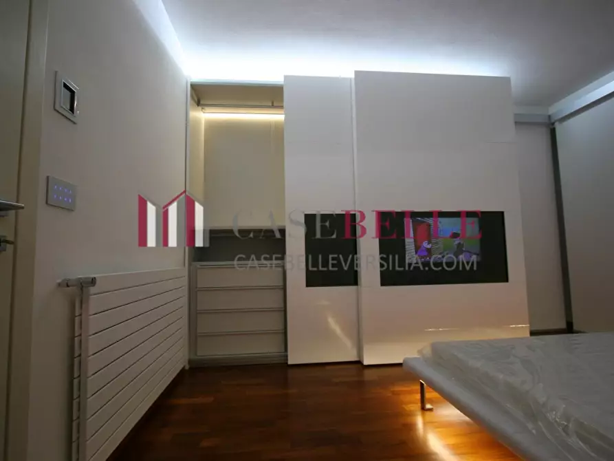 Immagine 26 di Villa in vendita  a Camaiore