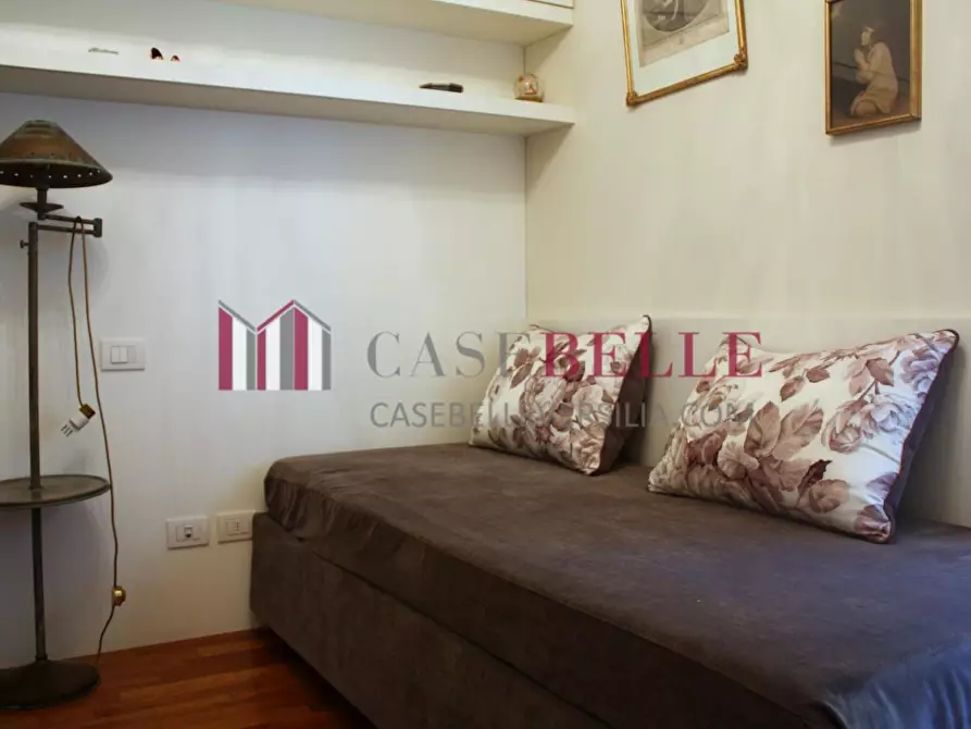 Immagine 13 di Appartamento in vendita  a Viareggio