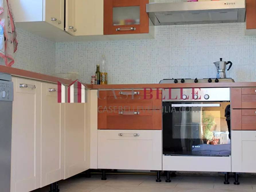 Immagine 2 di Casa semindipendente in affitto  a Pietrasanta