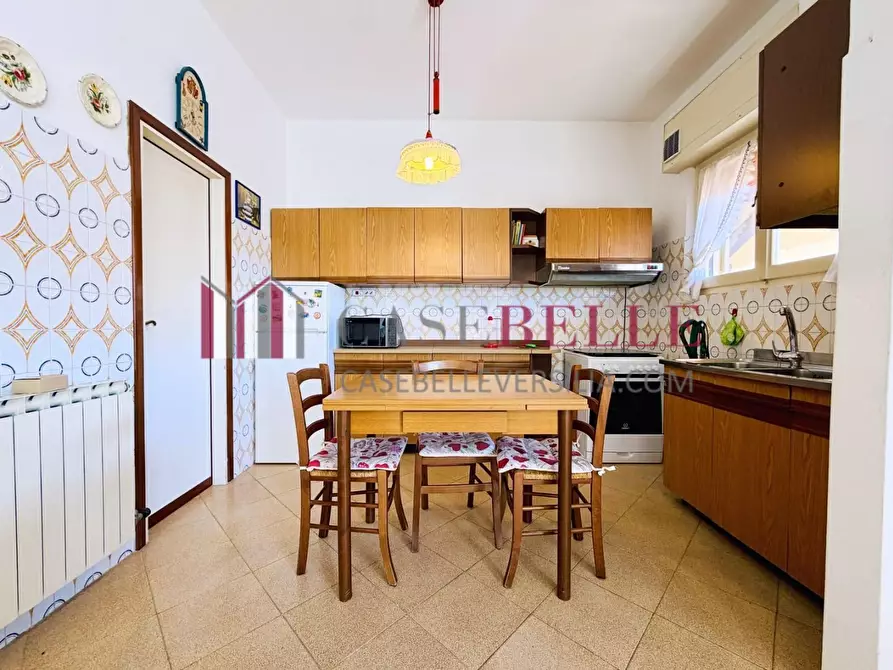 Immagine 4 di Appartamento in affitto  a Pietrasanta