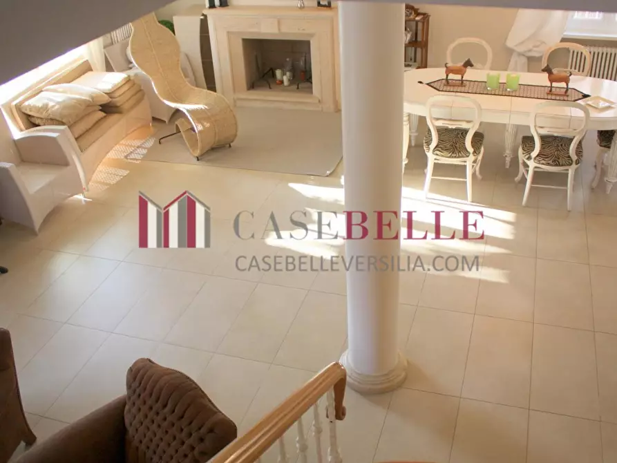 Immagine 27 di Villa in affitto  a Pietrasanta