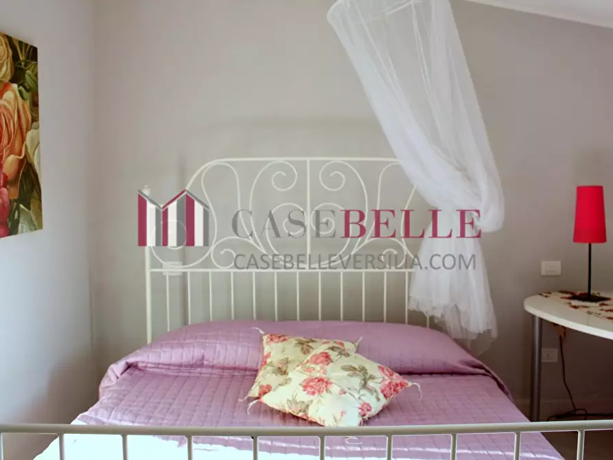 Immagine 28 di Villa in affitto  a Pietrasanta