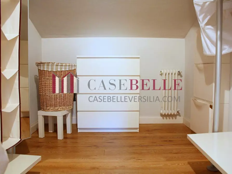 Immagine 26 di Villa in affitto  a Pietrasanta