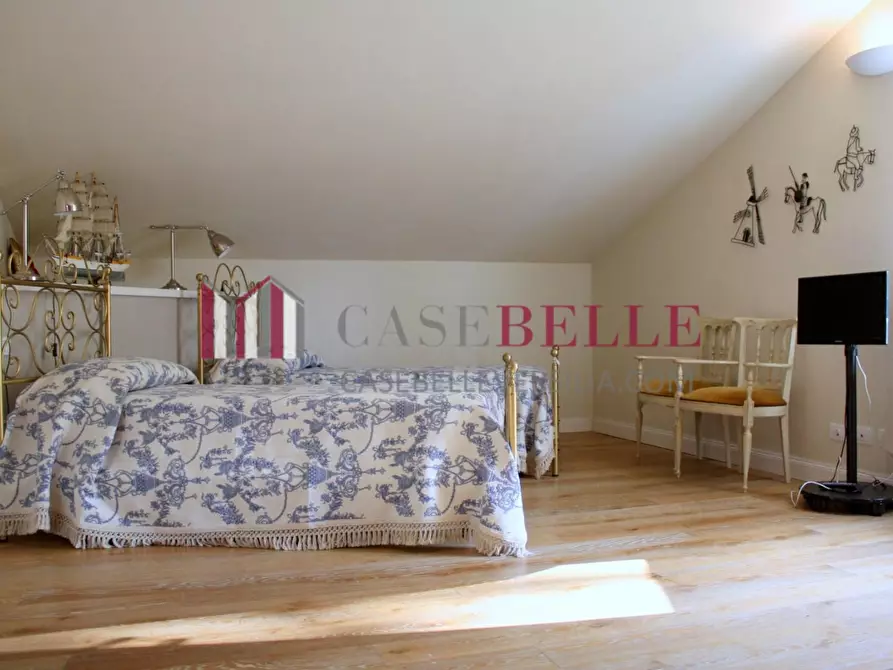 Immagine 18 di Villa in affitto  a Pietrasanta