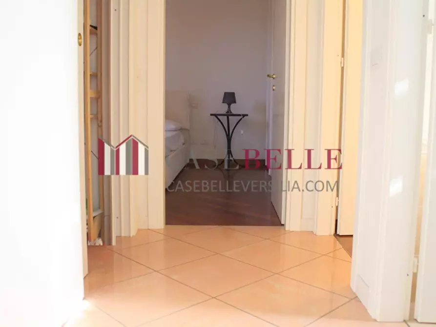 Immagine 5 di Appartamento in affitto  a Pietrasanta