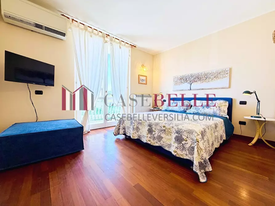 Immagine 18 di Appartamento in affitto  a Pietrasanta