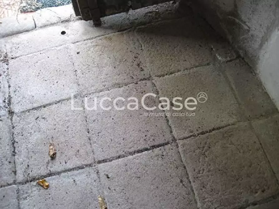 Immagine 10 di Casa colonica in vendita  a Montemurlo