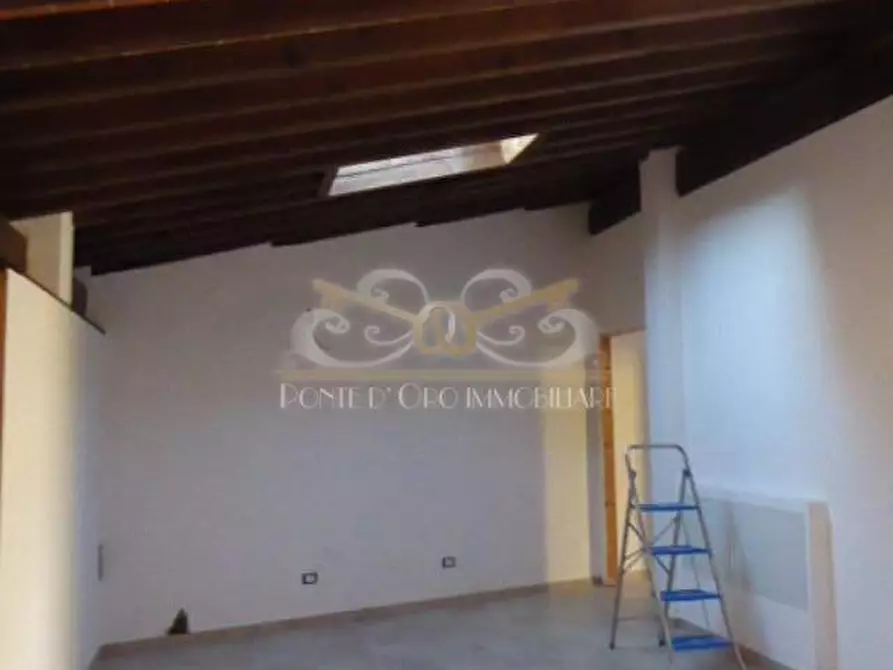 Immagine 3 di Terratetto in vendita  a Vecchiano