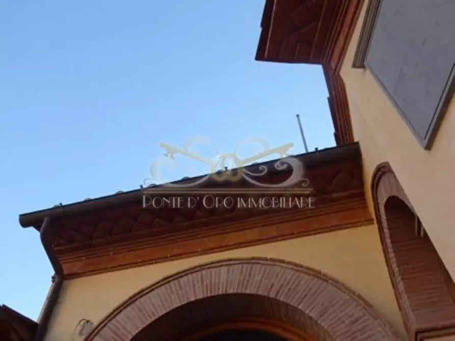 Immagine 18 di Terratetto in vendita  a Vecchiano