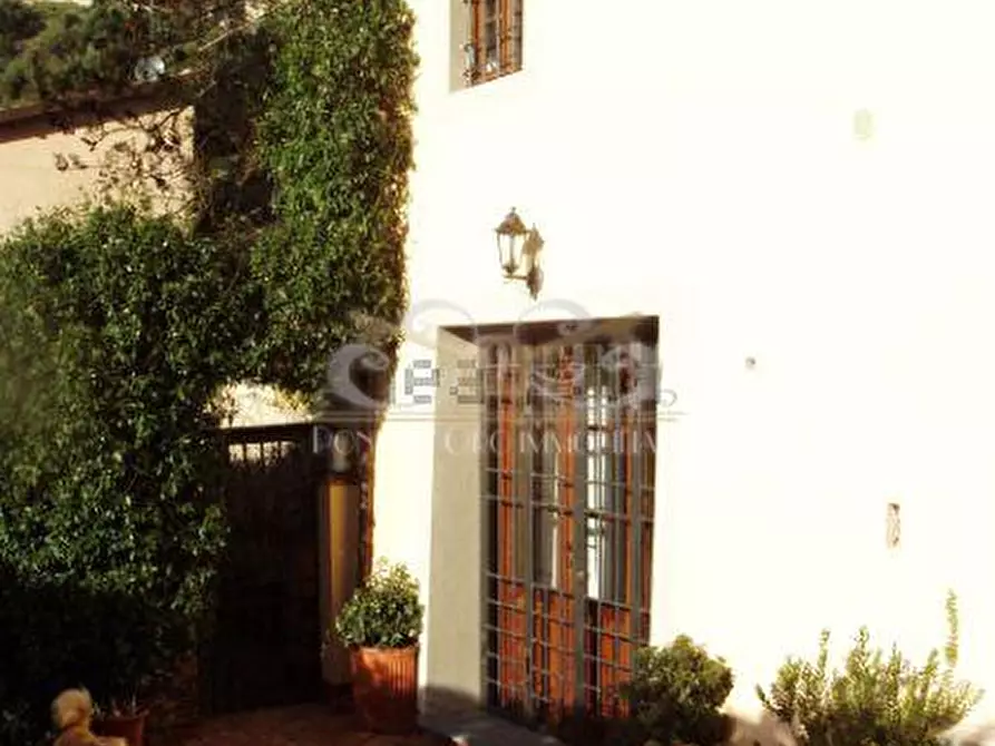 Immagine 3 di Rustico / casale in vendita  a Massarosa
